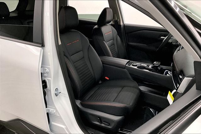 2026 Nissan Rogue Rock Creek AWD - Premium Package