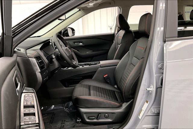 2026 Nissan Rogue Rock Creek AWD - Premium Package