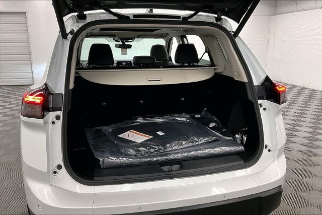 2026 Nissan Rogue Dark Armor AWD