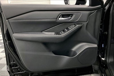 2026 Nissan Rogue Dark Armor AWD