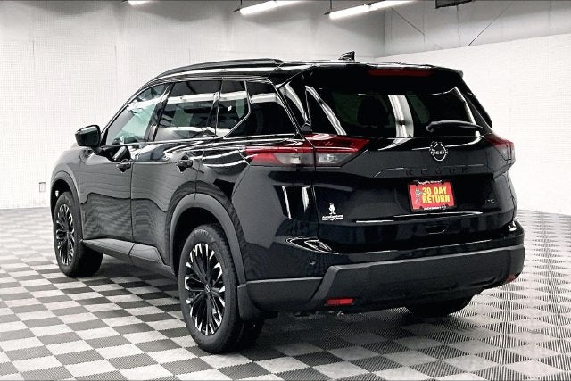 2026 Nissan Rogue Dark Armor AWD