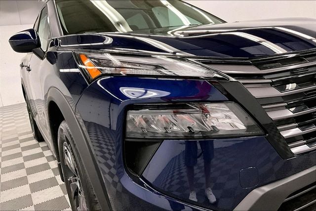 2026 Nissan Rogue SV AWD - Cold Weather Package