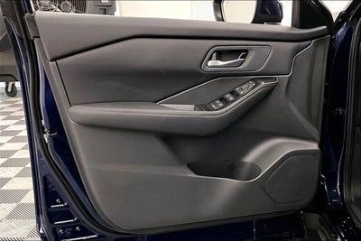 2026 Nissan Rogue SV AWD - Cold Weather Package