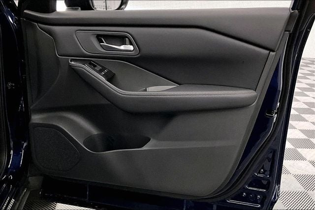 2026 Nissan Rogue SV AWD - Cold Weather Package