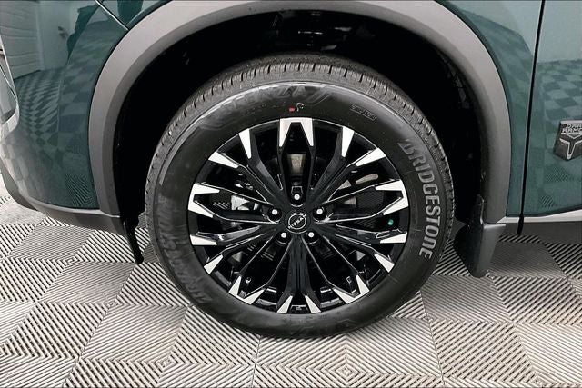 2026 Nissan Rogue Dark Armor AWD