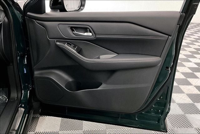 2026 Nissan Rogue Dark Armor AWD