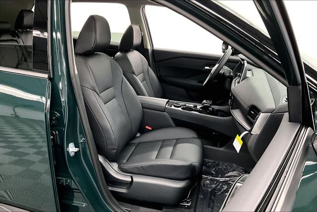 2026 Nissan Rogue Dark Armor AWD