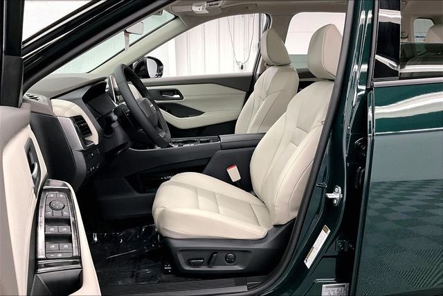 2026 Nissan Rogue Dark Armor AWD