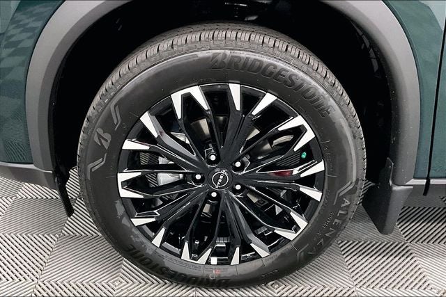 2026 Nissan Rogue Dark Armor AWD