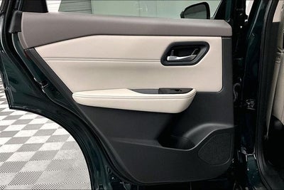 2026 Nissan Rogue Dark Armor AWD