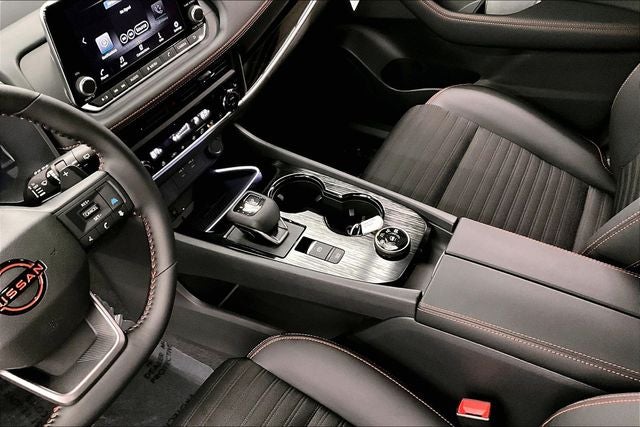 2026 Nissan Rogue Rock Creek AWD - Premium Package