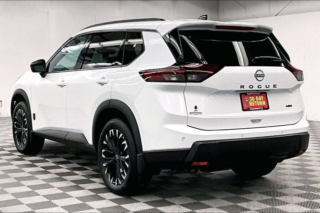 2026 Nissan Rogue Dark Armor AWD