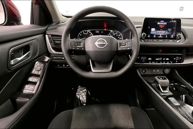 2026 Nissan Rogue SV AWD - Cold Weather Package