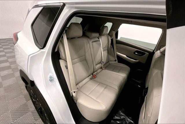 2026 Nissan Rogue Dark Armor AWD