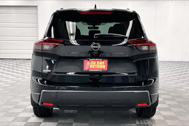 2026 Nissan Rogue Dark Armor AWD