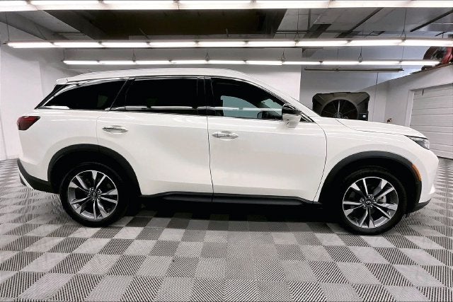 2024 INFINITI QX60 LUXE AWD-Pano Roof-Adaptive Cruise-Htd Leather