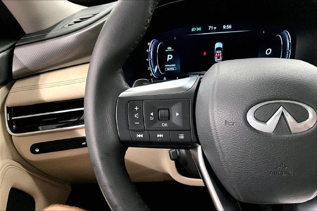 2024 INFINITI QX60 LUXE AWD-Pano Roof-Adaptive Cruise-Htd Leather