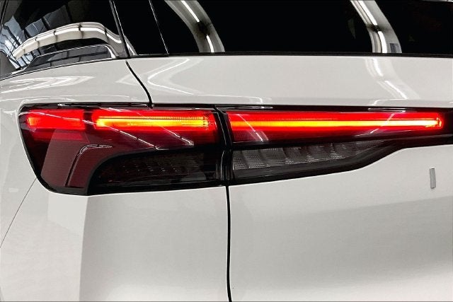 2024 INFINITI QX60 LUXE AWD-Pano Roof-Adaptive Cruise-Htd Leather