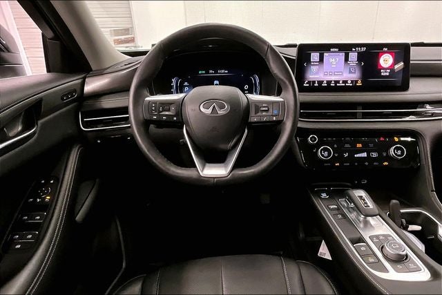 2024 INFINITI QX60 LUXE