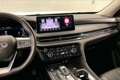 2024 INFINITI QX60 LUXE