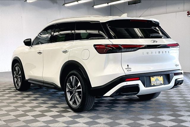 2024 INFINITI QX60 LUXE AWD-Heated Seats-Panoramic Roof