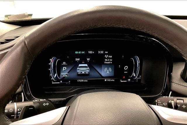 2024 INFINITI QX60 LUXE AWD-Pano Roof-Adaptive Cruise-Htd Leather