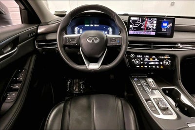 2024 INFINITI QX60 LUXE AWD-Heated Seats-Panoramic Roof