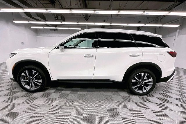2024 INFINITI QX60 LUXE AWD-Pano Roof-Adaptive Cruise-Htd Leather