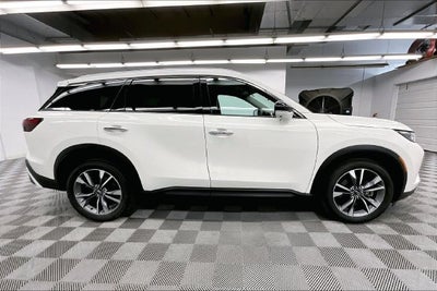 2024 INFINITI QX60 LUXE AWD-Pano Roof-Adaptive Cruise-Htd Leather
