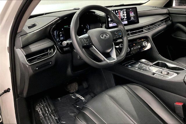 2024 INFINITI QX60 LUXE AWD-Pano Roof-Adaptive Cruise-Htd Leather