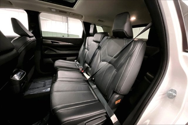 2024 INFINITI QX60 LUXE AWD-Pano Roof-Adaptive Cruise-Htd Leather
