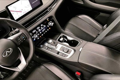 2023 INFINITI QX60 LUXE AWD - Pano Roof - Htd/Cooled Leather - 20'' Wheels