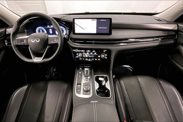 2023 INFINITI QX60 LUXE AWD - Pano Roof - Htd/Cooled Leather - 20'' Wheels