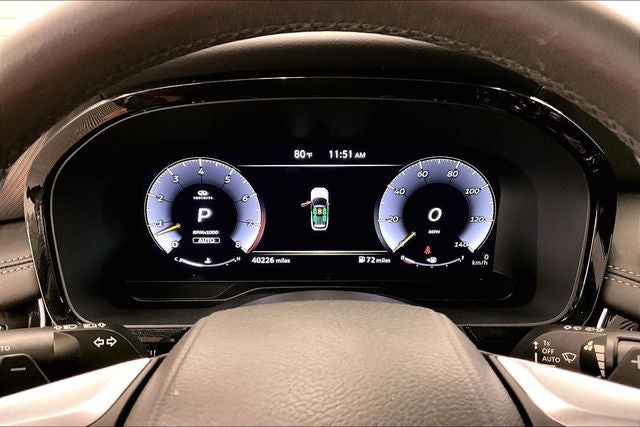 2023 INFINITI QX60 LUXE AWD - Pano Roof - Htd/Cooled Leather - 20'' Wheels