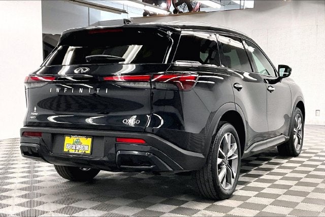 2024 INFINITI QX60 LUXE AWD-Pano Roof-Adaptive Cruise-Htd Leather