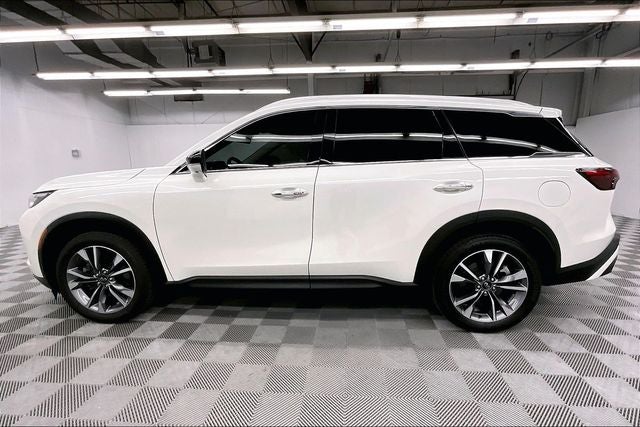 2024 INFINITI QX60 LUXE AWD-Pano Roof-Adaptive Cruise-Htd Leather