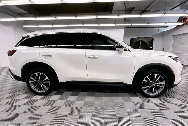 2024 INFINITI QX60 LUXE AWD-Pano Roof-Adaptive Cruise-Htd Leather