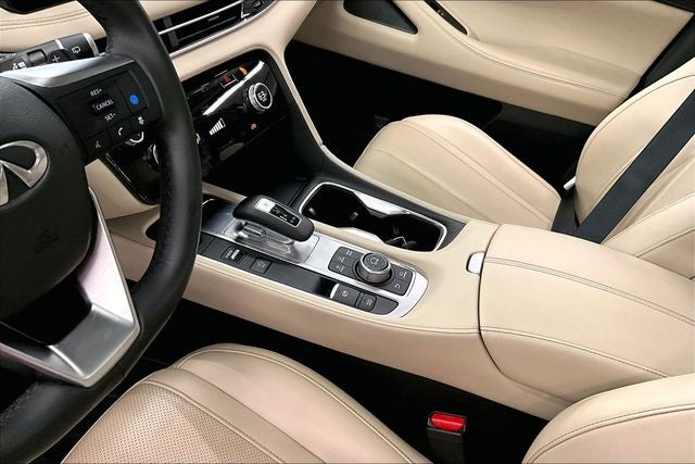 2024 INFINITI QX60 LUXE AWD-Pano Roof-Adaptive Cruise-Htd Leather