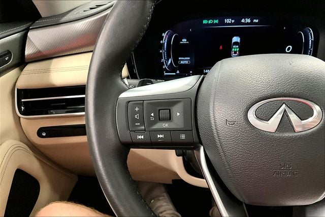 2024 INFINITI QX60 LUXE AWD-Pano Roof-Adaptive Cruise-Htd Leather
