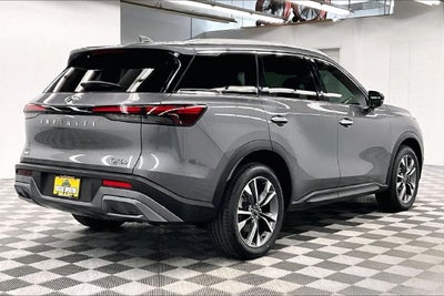2022 INFINITI QX60 LUXE AWD-Pano Roof-Adaptive Cruise-Htd Leather