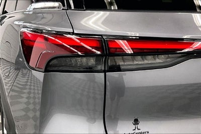 2022 INFINITI QX60 LUXE AWD-Pano Roof-Adaptive Cruise-Htd Leather