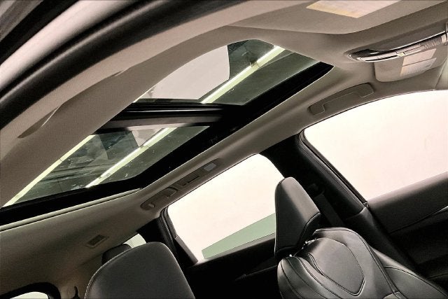 2024 INFINITI QX60 LUXE AWD-Pano Roof-Adaptive Cruise-Htd Leather