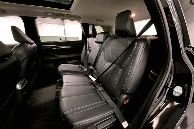 2024 INFINITI QX60 LUXE AWD-Pano Roof-Adaptive Cruise-Htd Leather