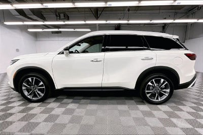 2024 INFINITI QX60 LUXE AWD-Pano Roof-Adaptive Cruise-Htd Leather