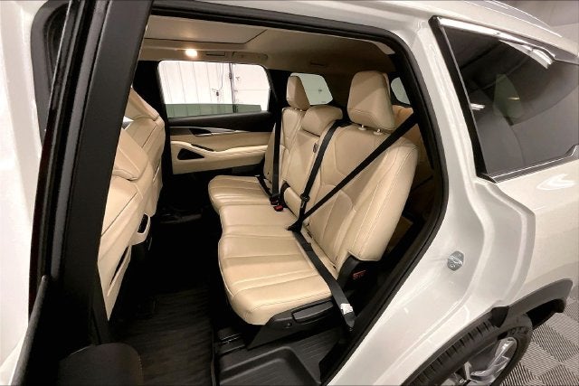 2024 INFINITI QX60 LUXE AWD-Pano Roof-Adaptive Cruise-Htd Leather