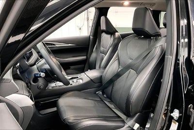 2024 INFINITI QX60 LUXE AWD-Panoramic Roof-Heated Seats