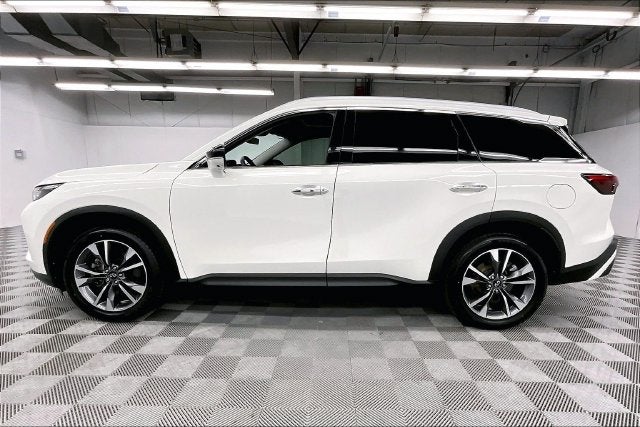 2024 INFINITI QX60 LUXE AWD-Pano Roof-Adaptive Cruise-Htd Leather