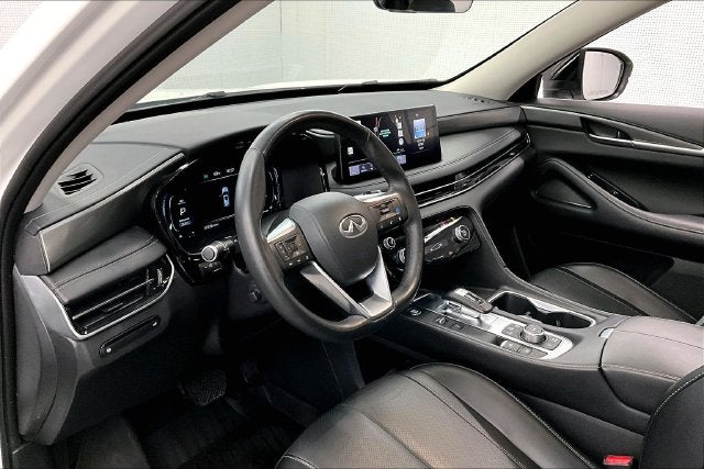 2024 INFINITI QX60 LUXE AWD-Pano Roof-Adaptive Cruise-Htd Leather