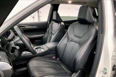 2024 INFINITI QX60 LUXE AWD-Pano Roof-Adaptive Cruise-Htd Leather