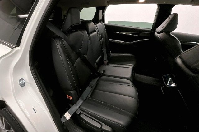2024 INFINITI QX60 LUXE AWD-Pano Roof-Adaptive Cruise-Htd Leather